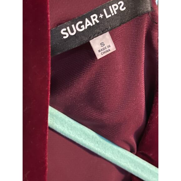 Studded Merlot Red Velvet Halter Babydoll Top - EUC - Size S - Picture 10 of 11